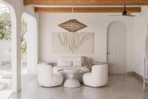 5 Bedrooms Luxury Villa Casa Contenta Canggu